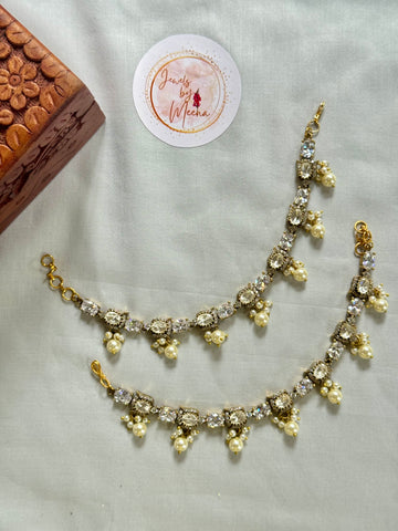 Elegant Victorian Earchain with Pearl Drops