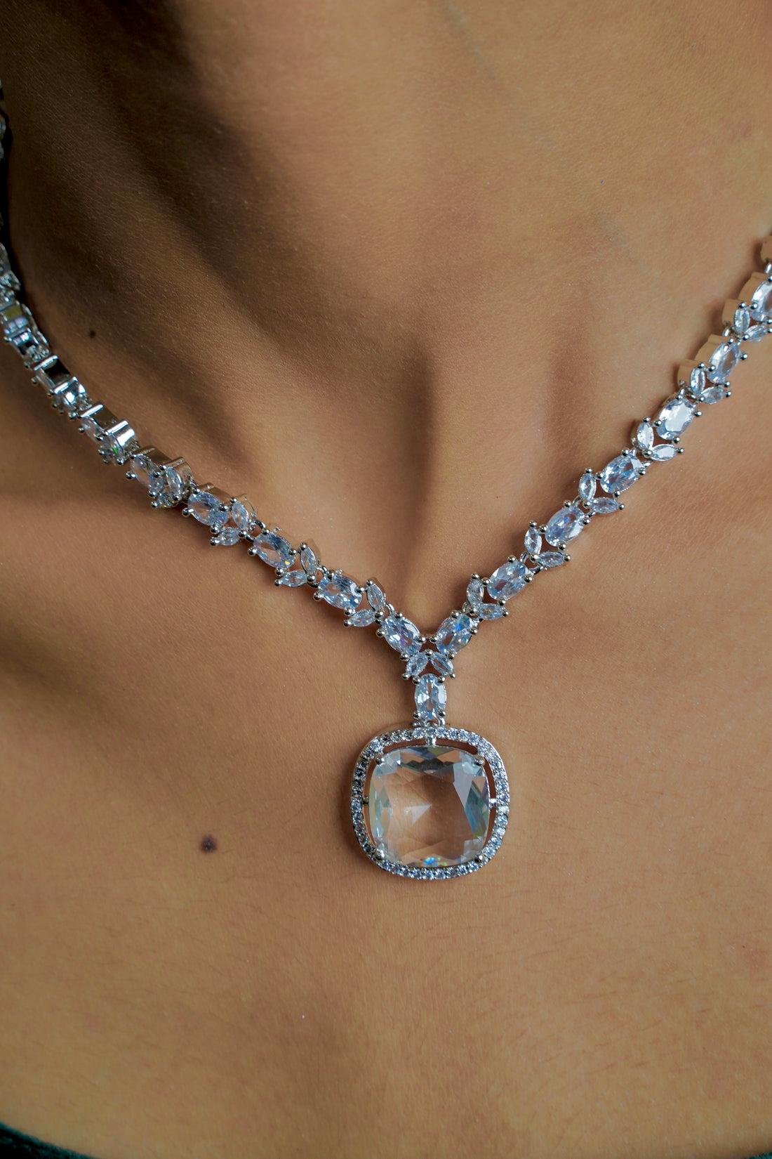 "Elegant AD Necklace with Bold Pendant and Stunning Center Stone" - Jewels by Meena