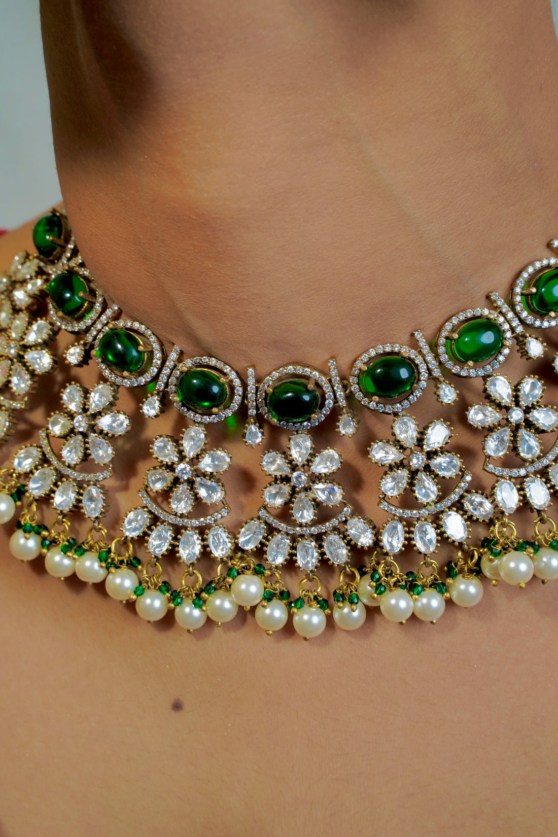 Blossom Elegance: Victorian Necklace with Green Stones & White Beads