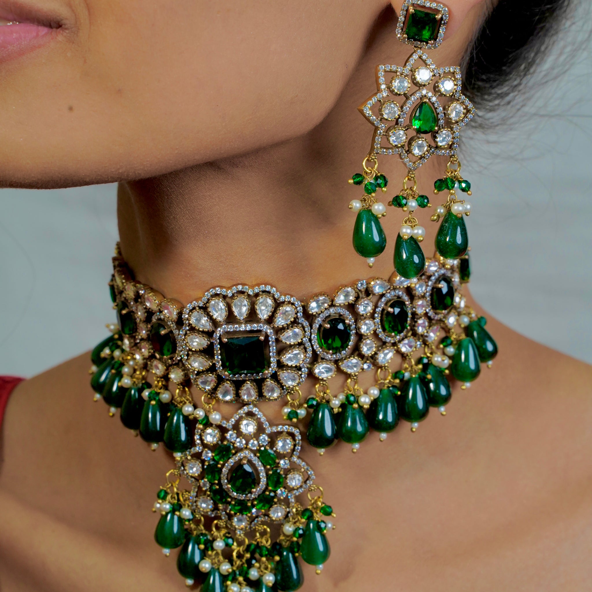 Victorian-Inspired AD Choker Set with Green Stone and Pearl Drops