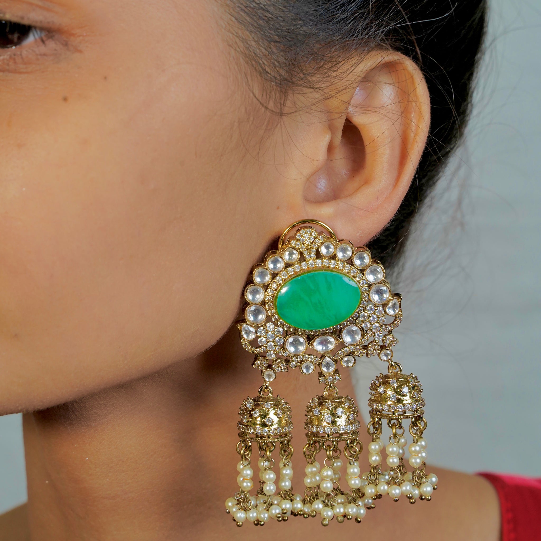 Emerald Drop Earings - Jewels by Meena