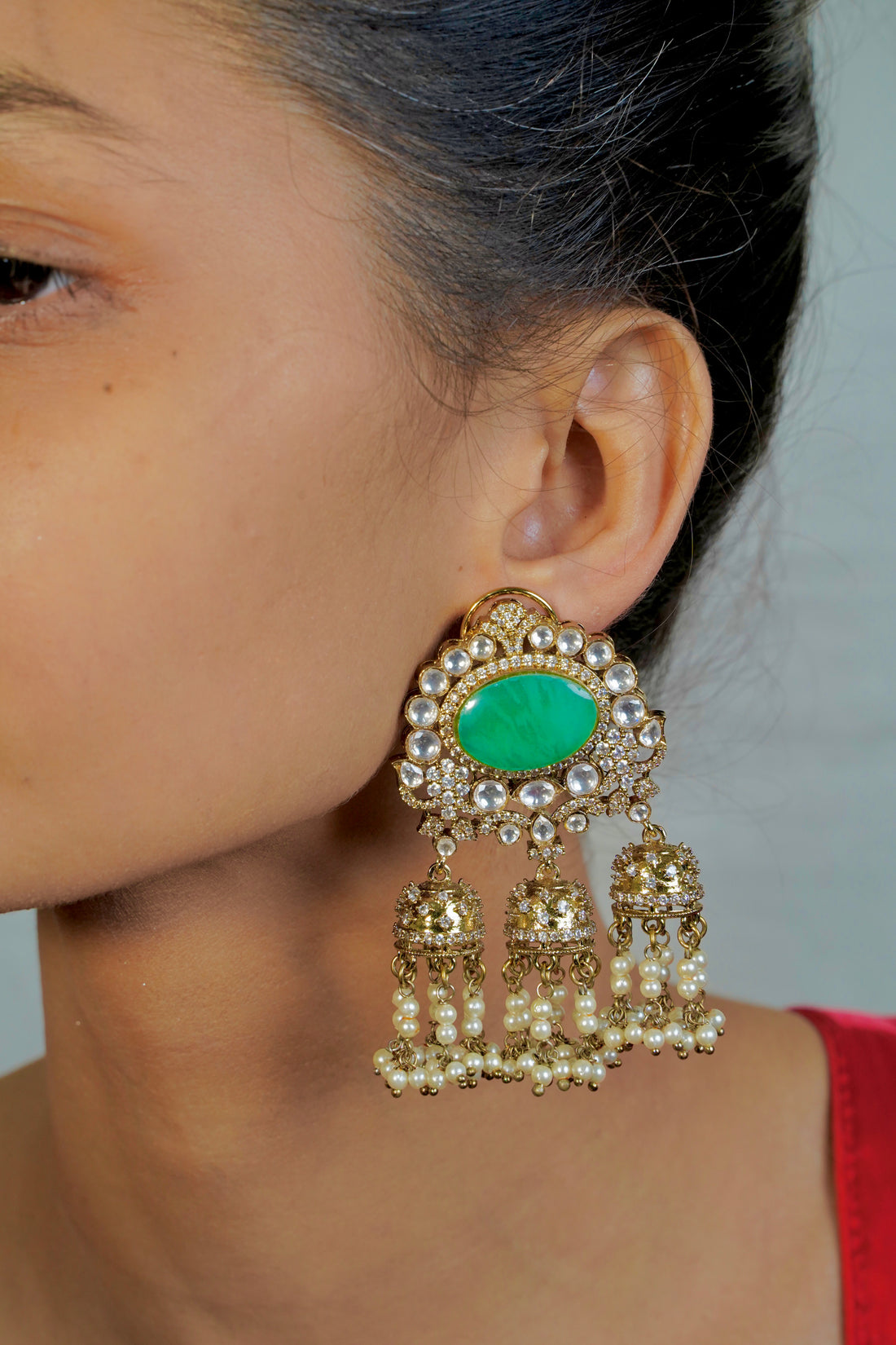 Emerald Drop Earings - Jewels by Meena
