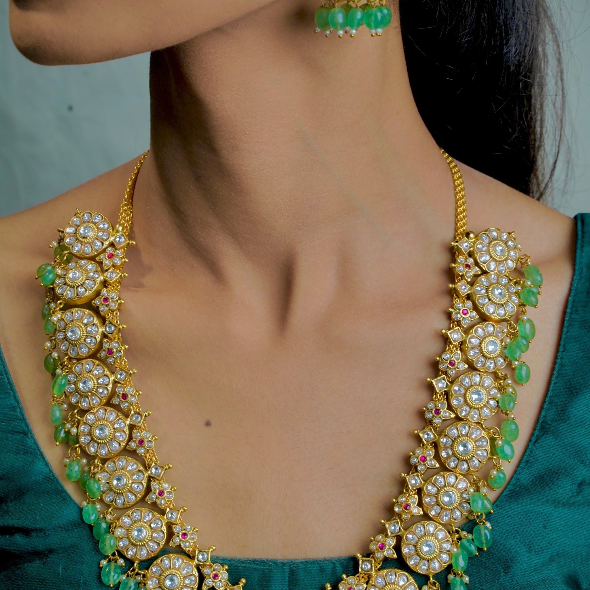 Antique Blossom Long – Pastel Green & 18k Gold Floral Long Necklace