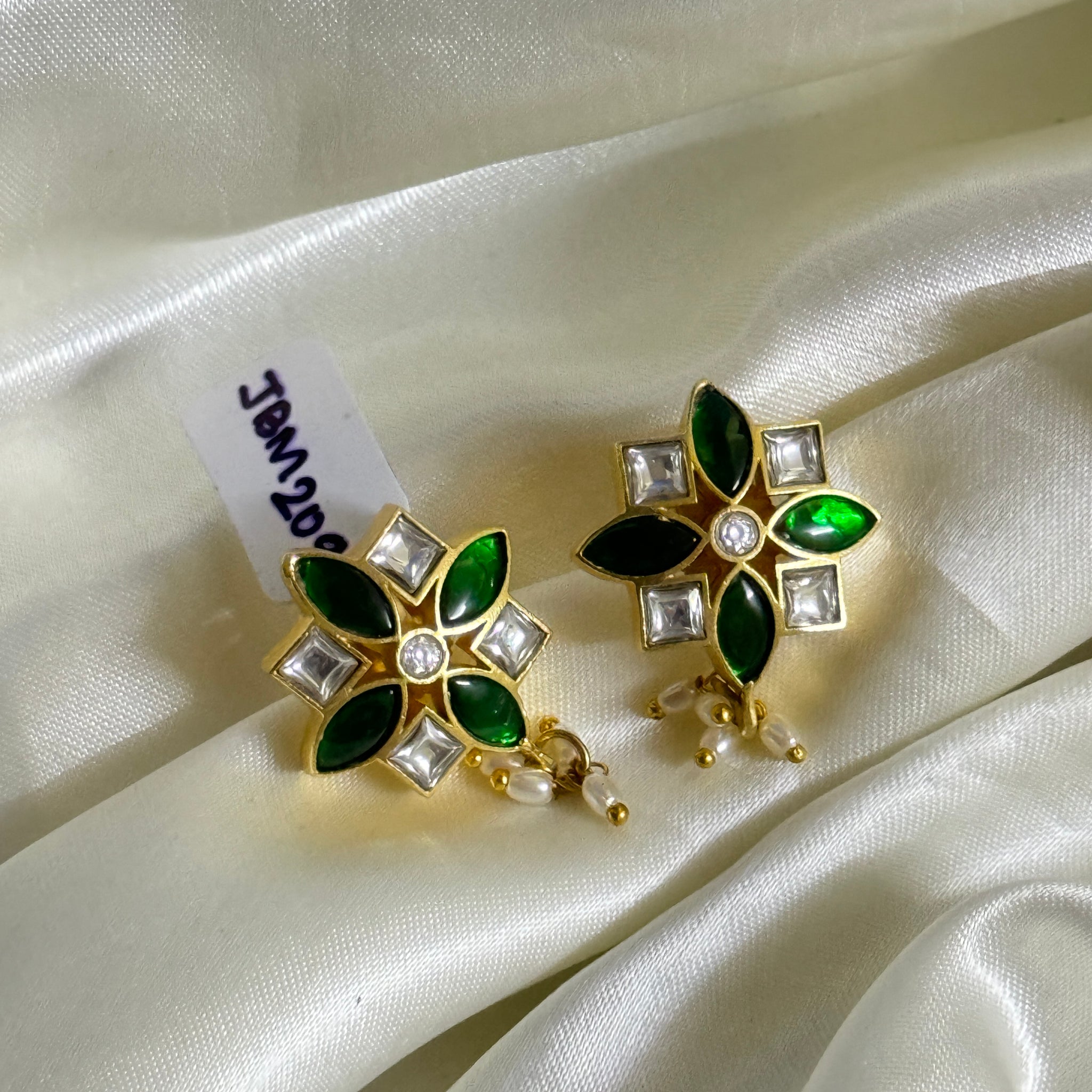 Jadau Rice Pearl Drop Stud Green White