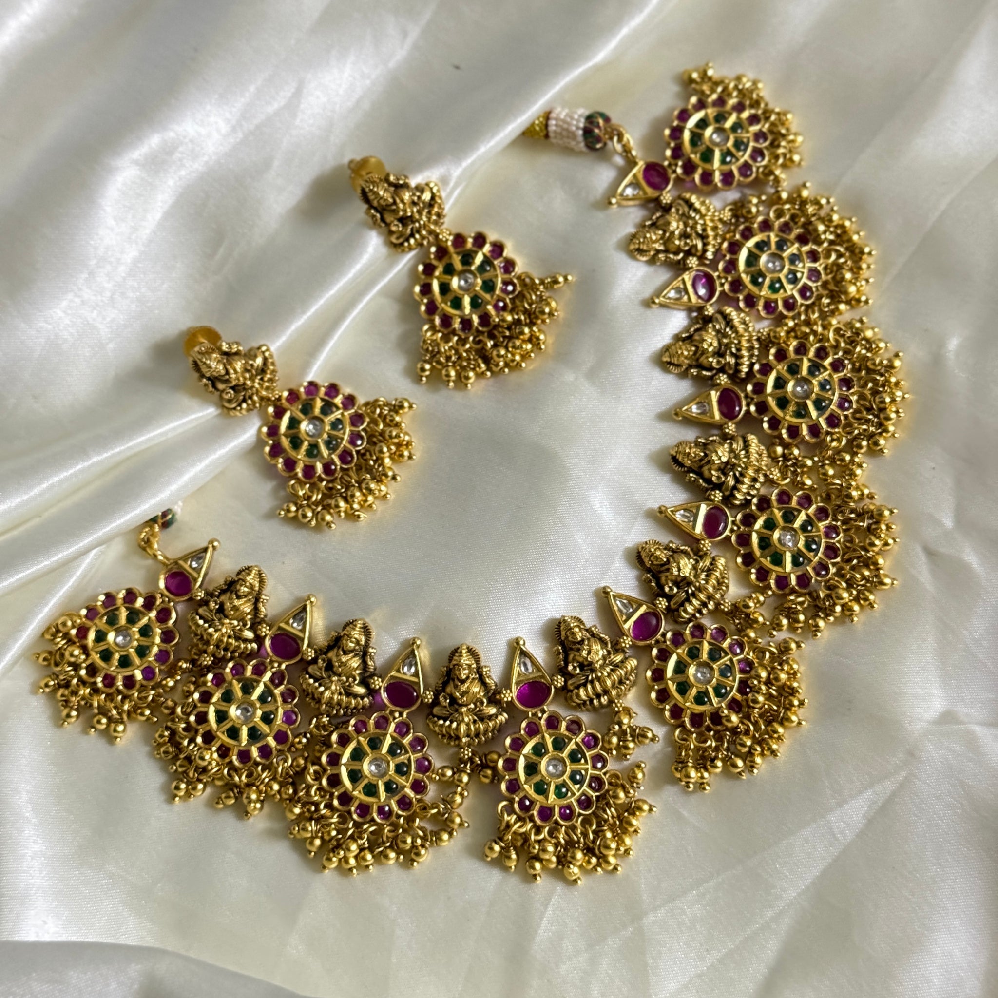 Kemp Guttapusalu Temple Necklace - Jewels by Meena