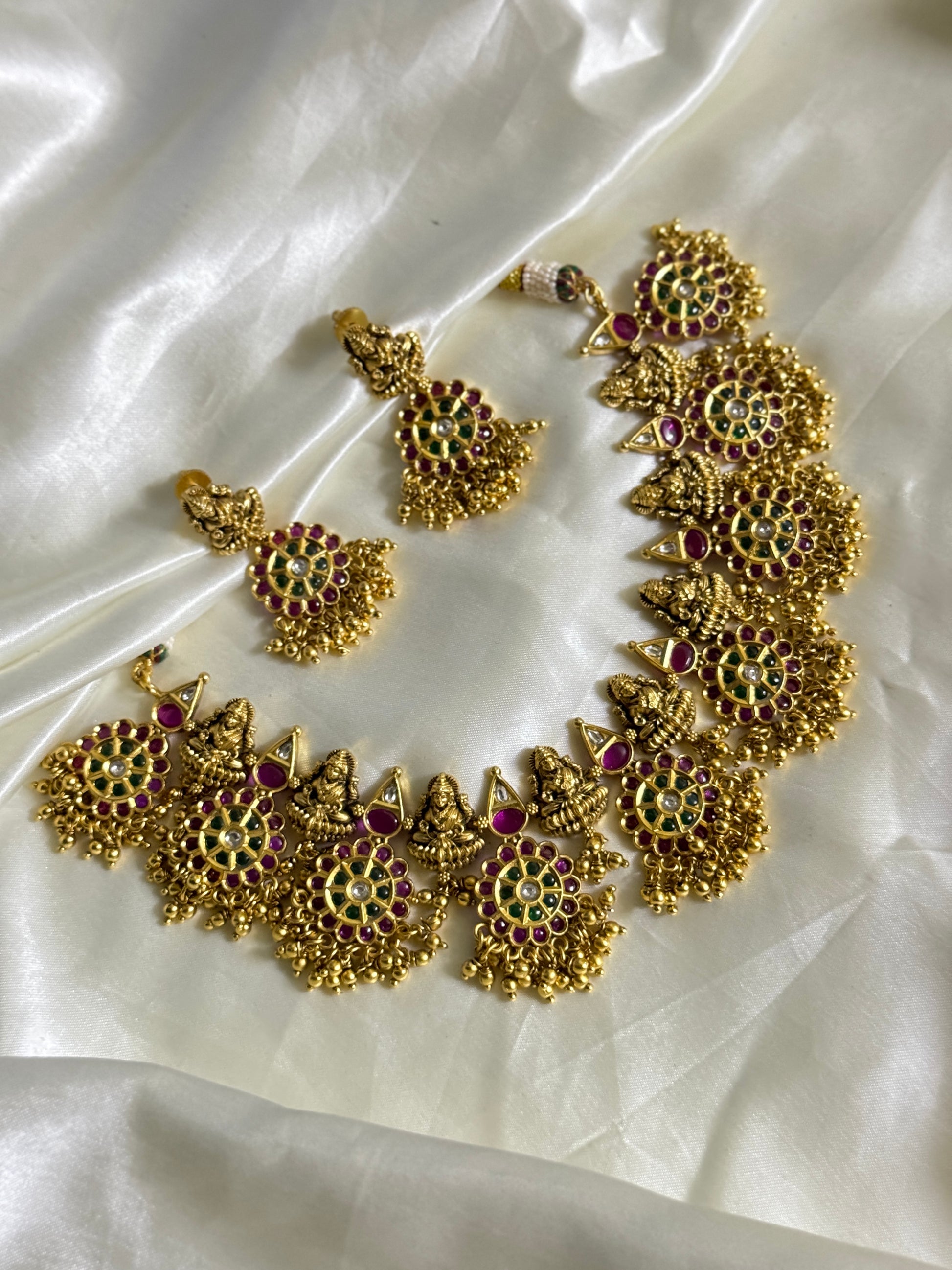 Kemp Guttapusalu Temple Necklace - Jewels by Meena