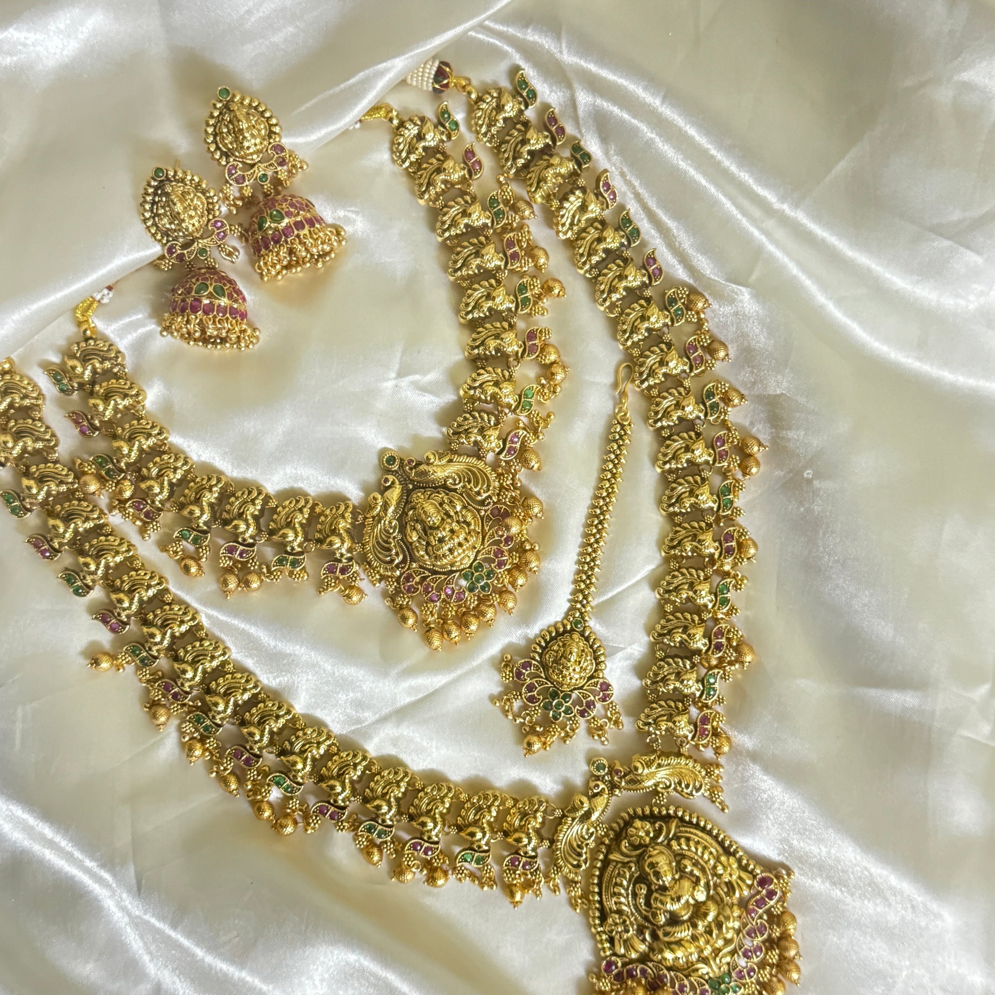 Bridal Temple Golden Combo Set in Gold Beads