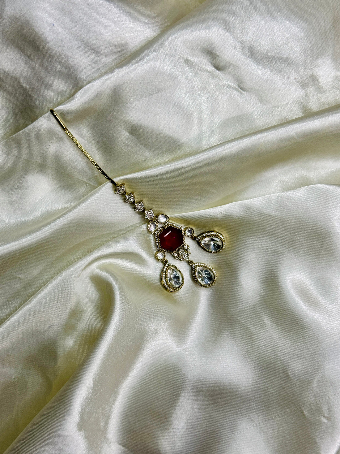Crimson Elegance Victorian Mangtikka with Crystal Beads