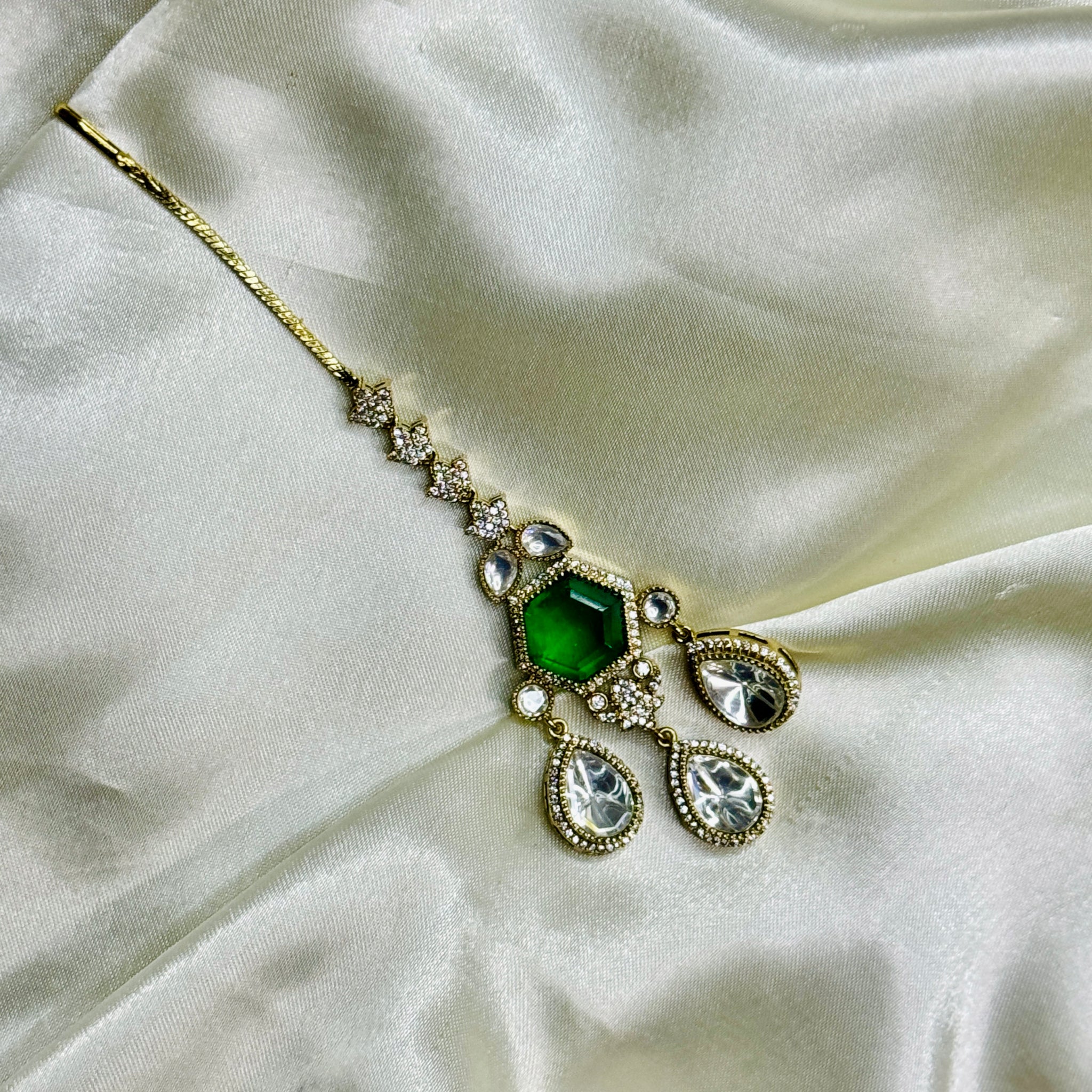 Serene Grace Victorian Mangtikka with Pastel Green Stone and Crystal Beads