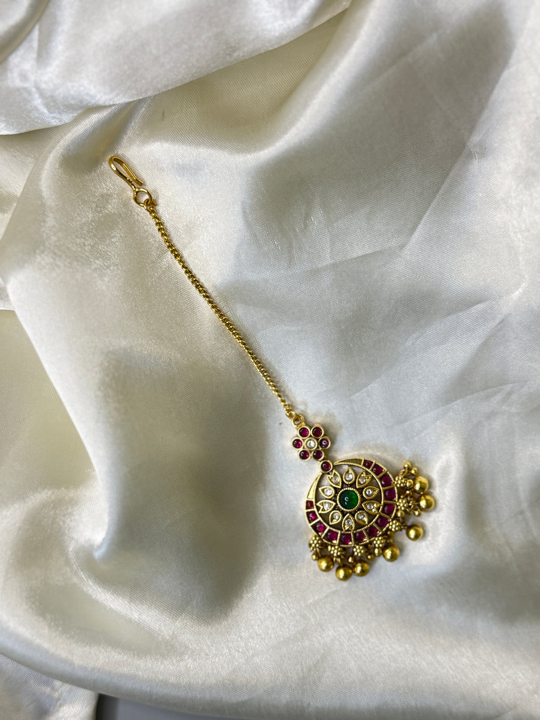 Antique Crystal Maangtikka with Golden Beads