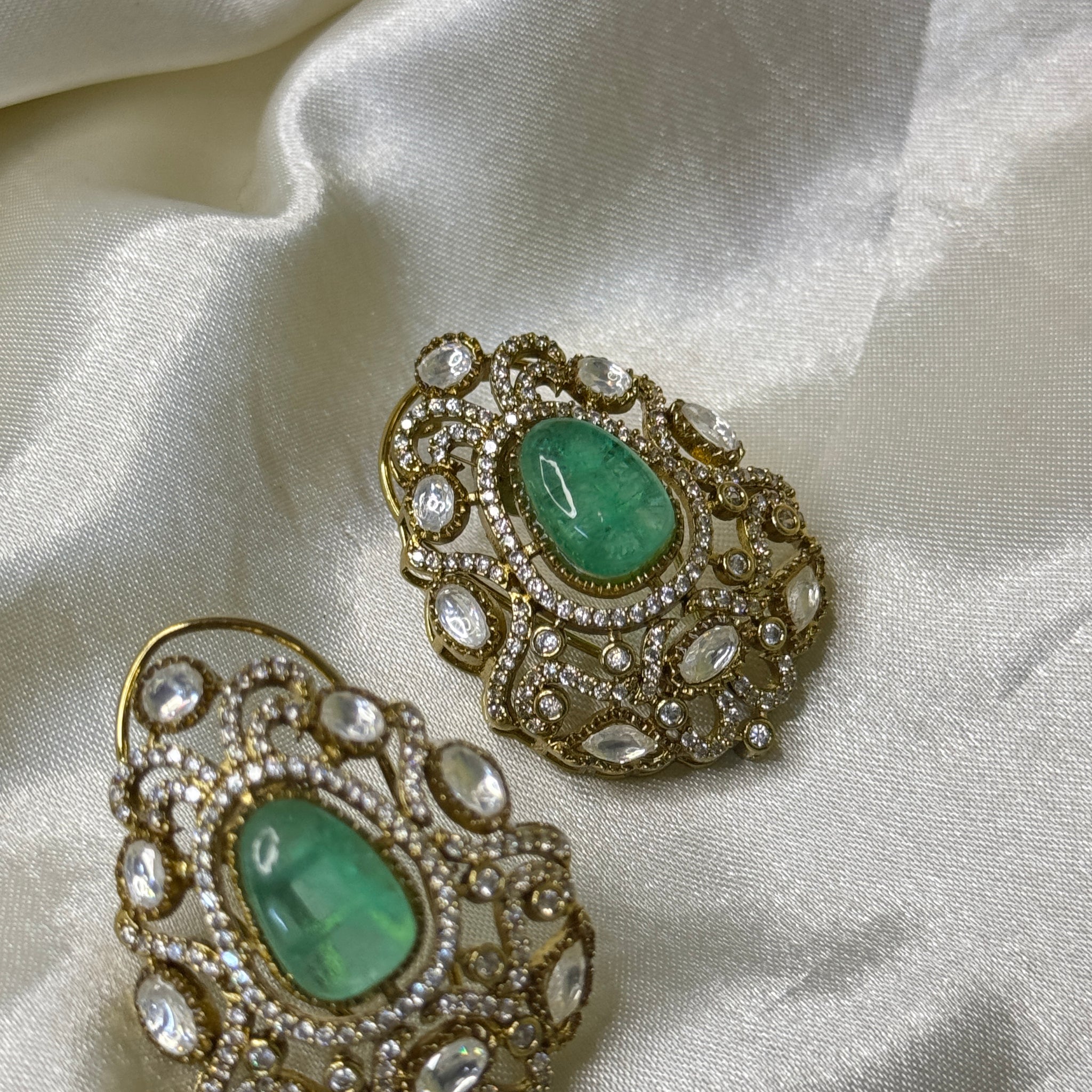 Vintage Elegance Earrings with Green Stone