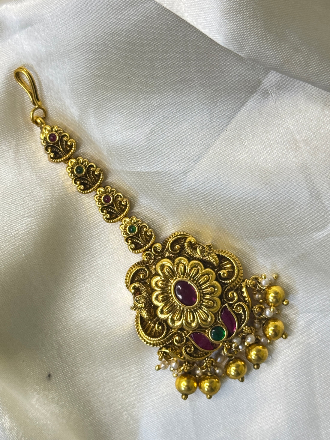 Antique Peacock & Floral Maangtikka with Golden Beads