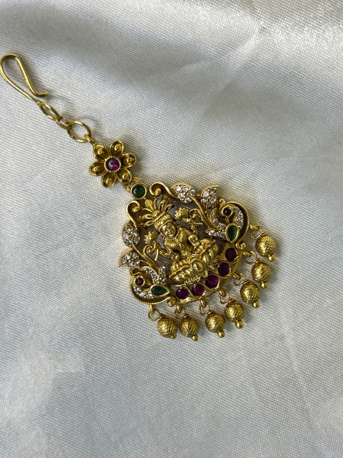 Antique Lakshmi & Peacock Maangtikka with Floral Detailing & Golden Beads - Baby Size