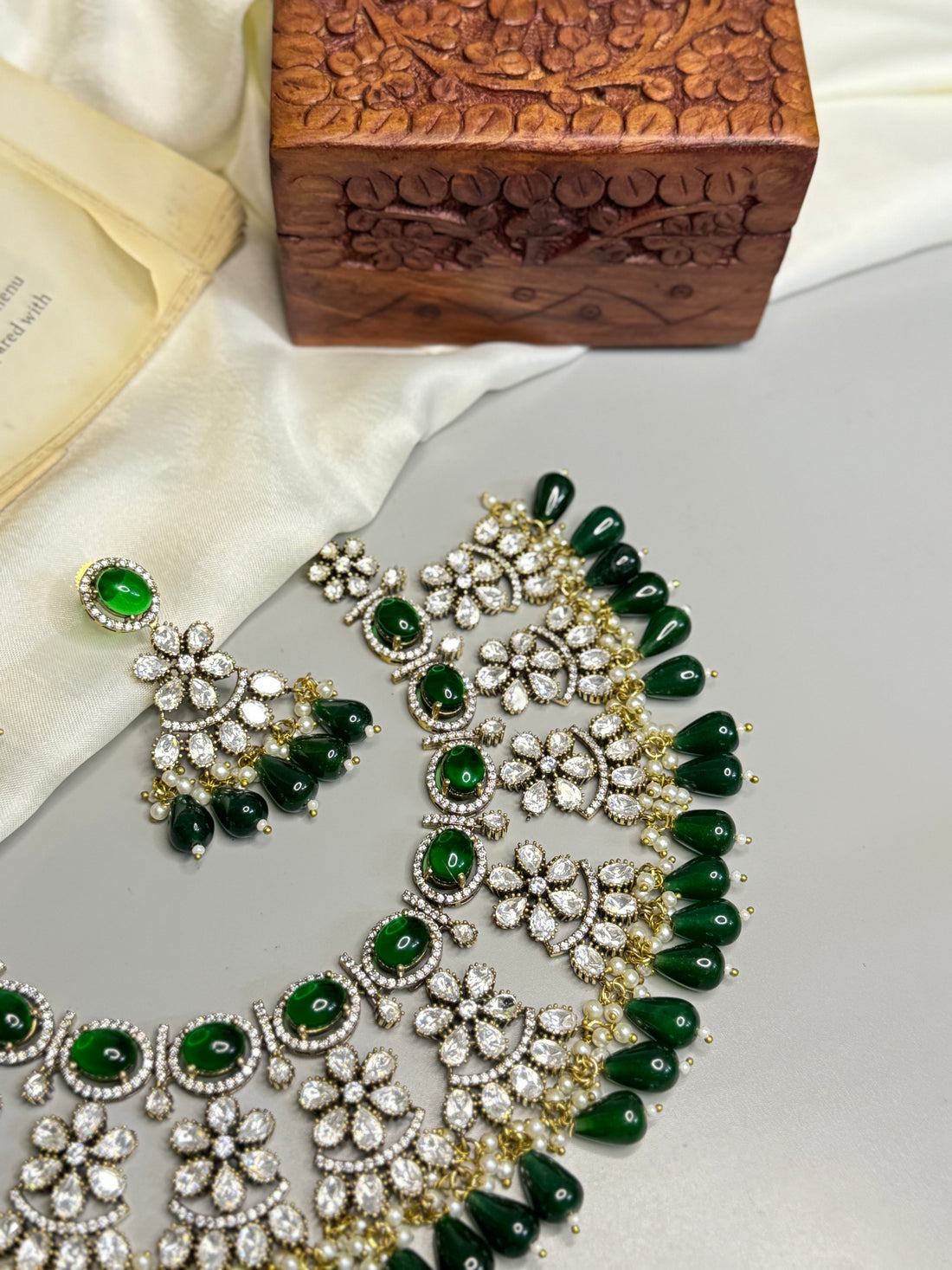 "Victorian Emerald Blossom Necklace Set with green beads"