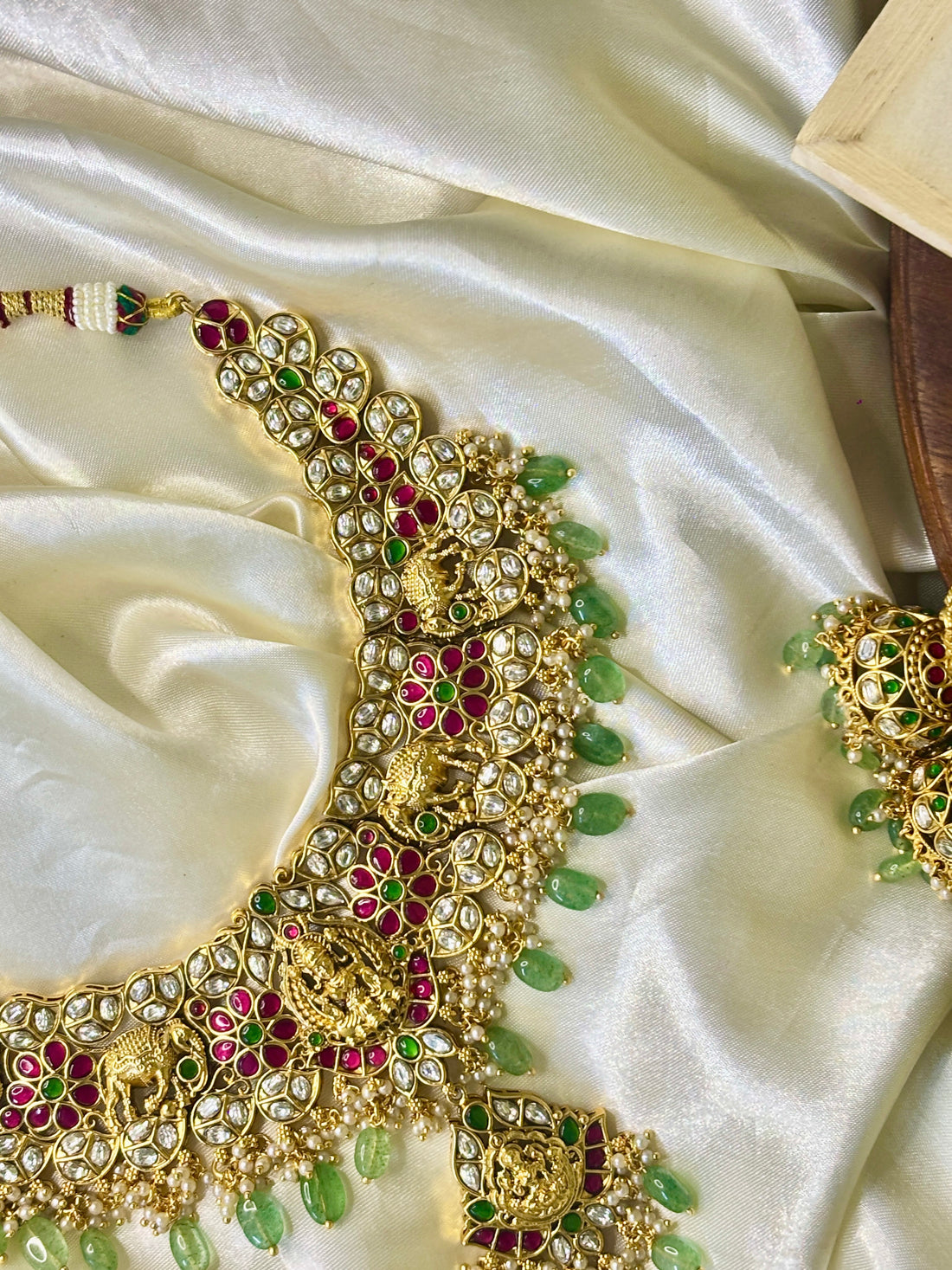 Jadau Necklace with Pastel Green Beads and Lakshmi Kundan