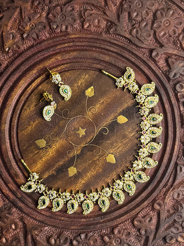 Antique Necklace with Leaf Pattern, Crystal Finish & Green Stones