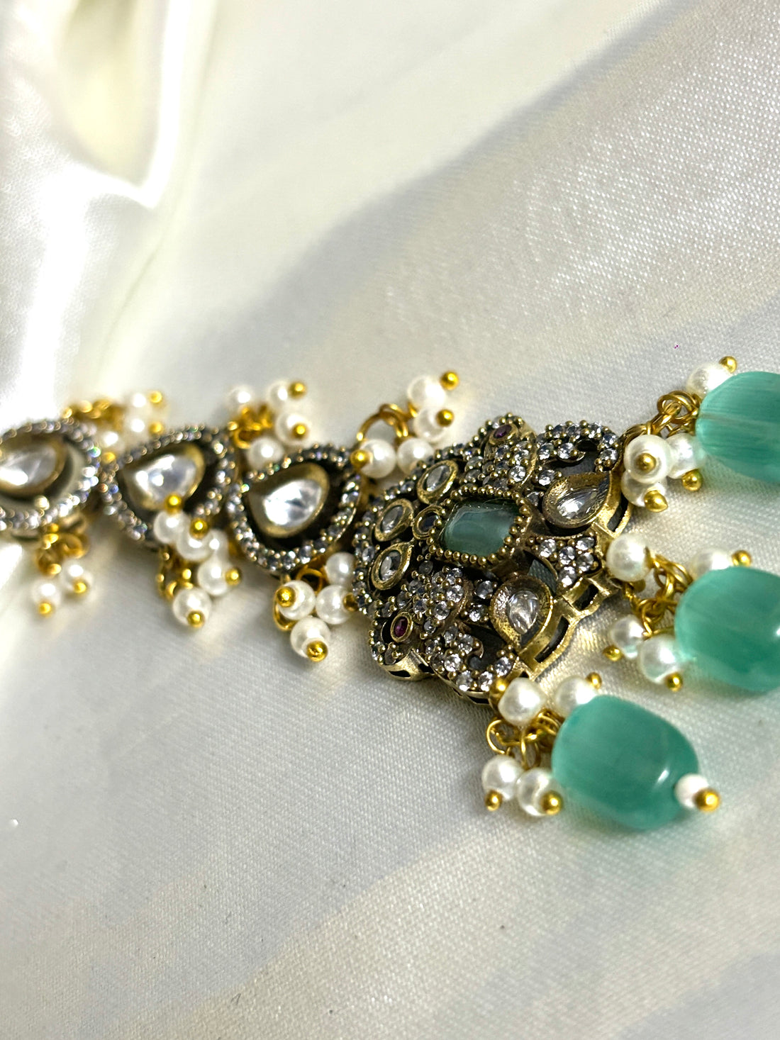 AD Aqua Blue Victorian Maangtikka - Jewels by Meena