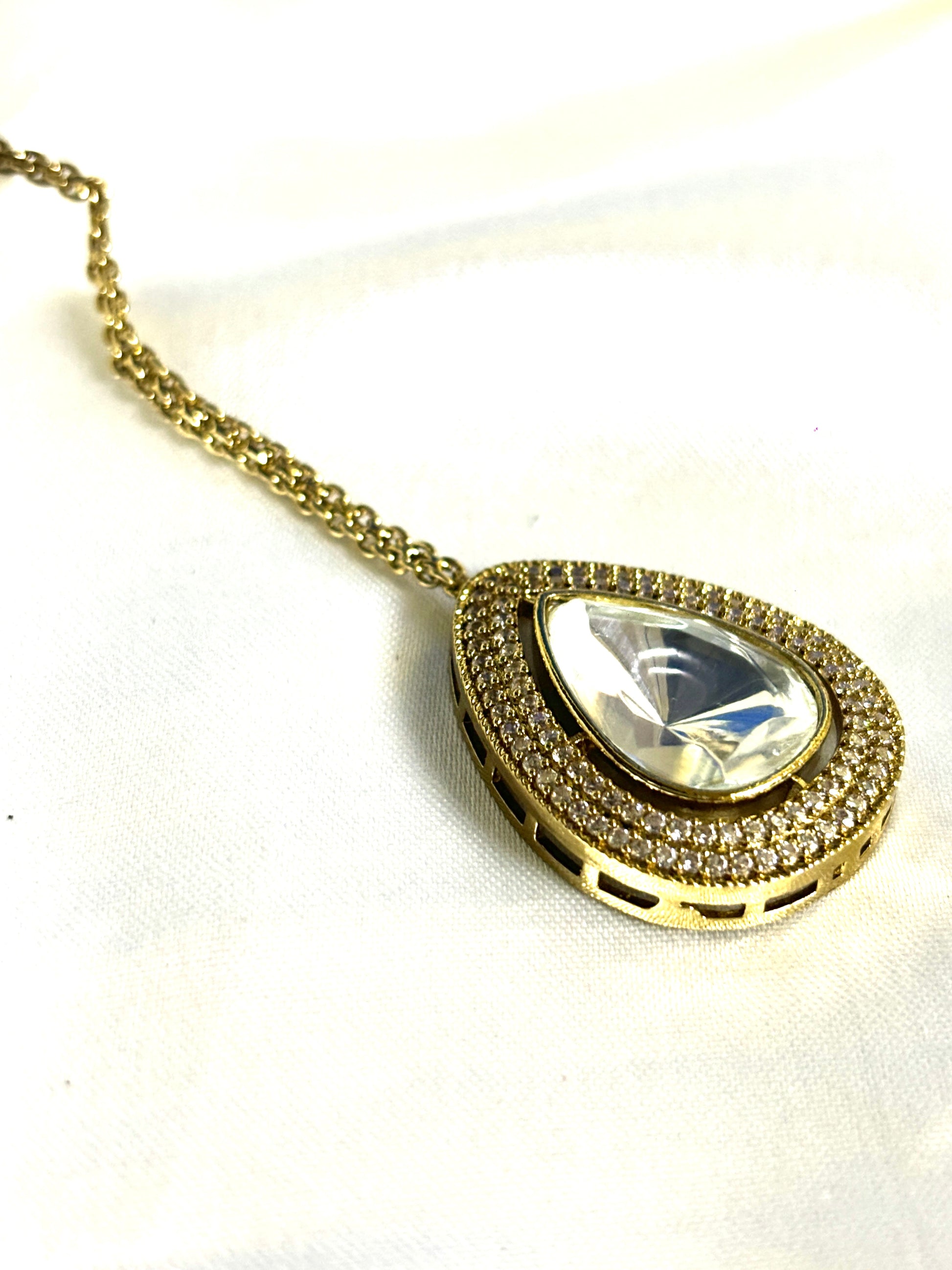 Minimal Polki Teardrop Maangtikka - Jewels by Meena