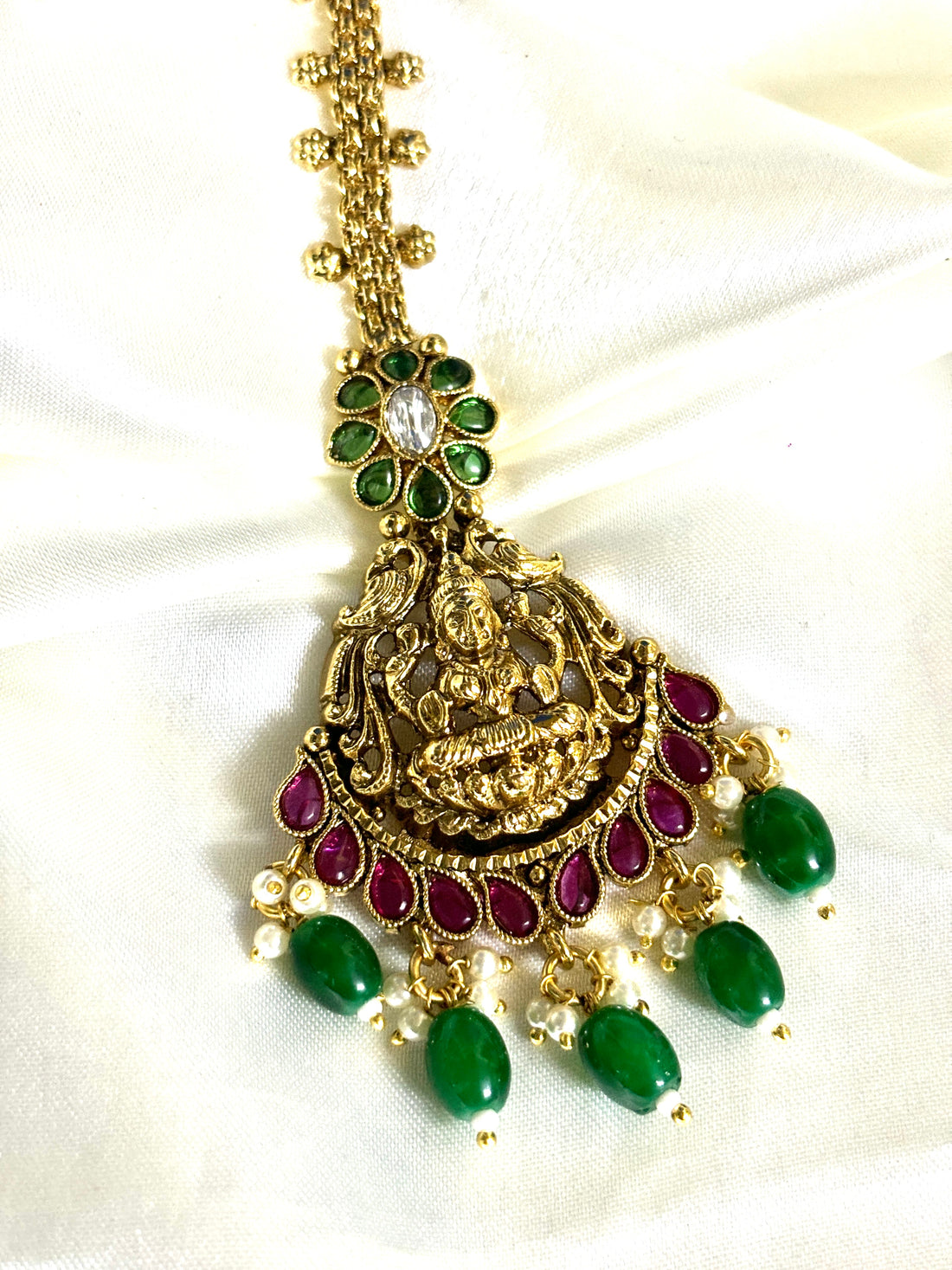 Lakshmi Mini Green Beads Maangtikka - Jewels by Meena