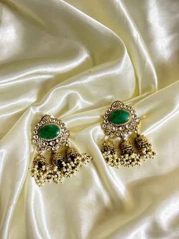 Emerald Drop Earings